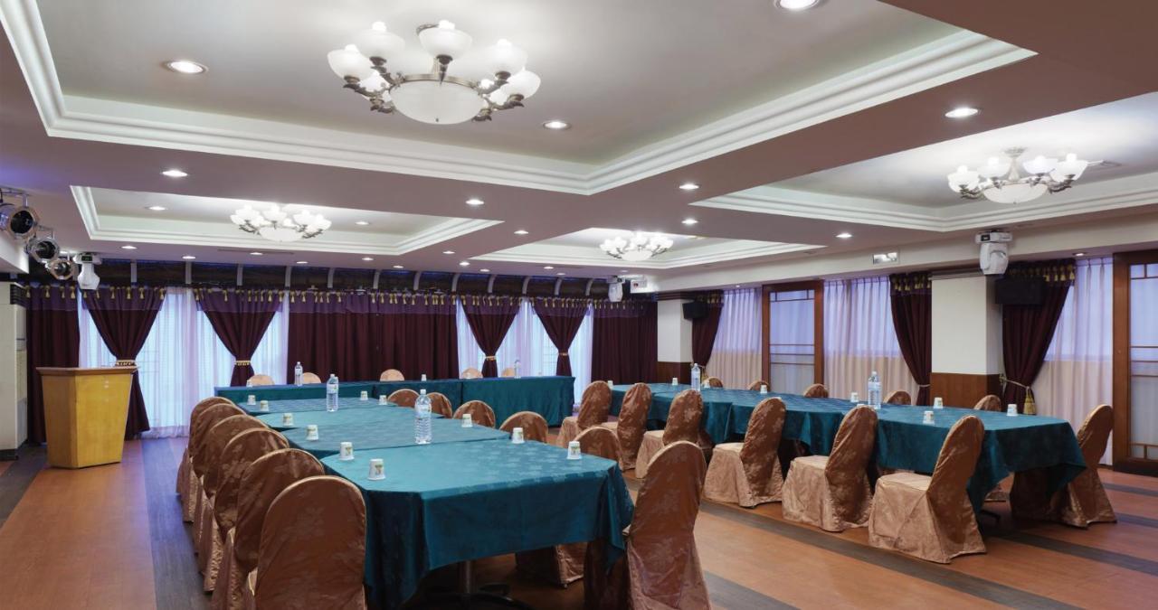 K Hotel Keelung Luaran gambar